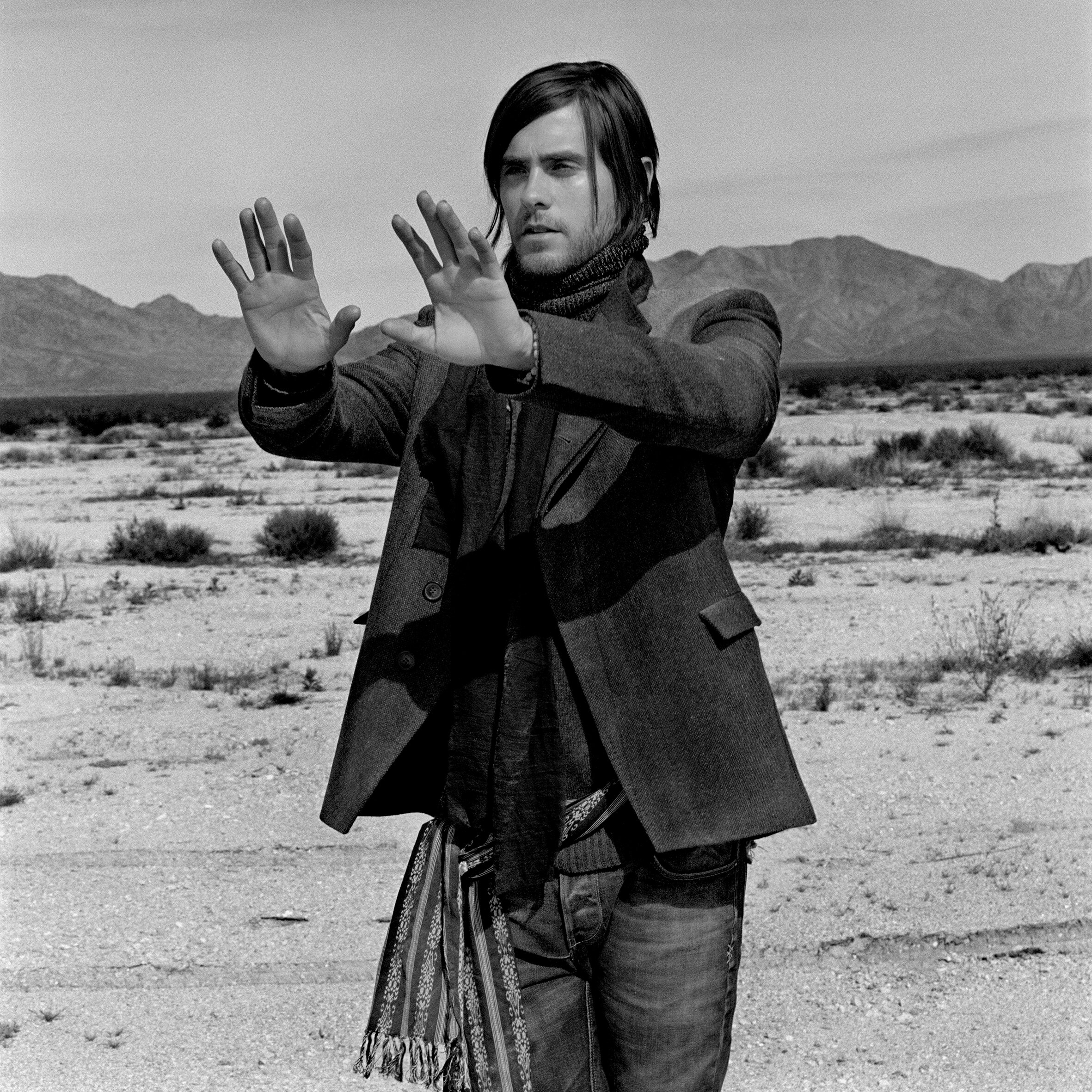 Jared Leto 7 (30 Seconds to Mars), Mojave Desert, 2005.jpg