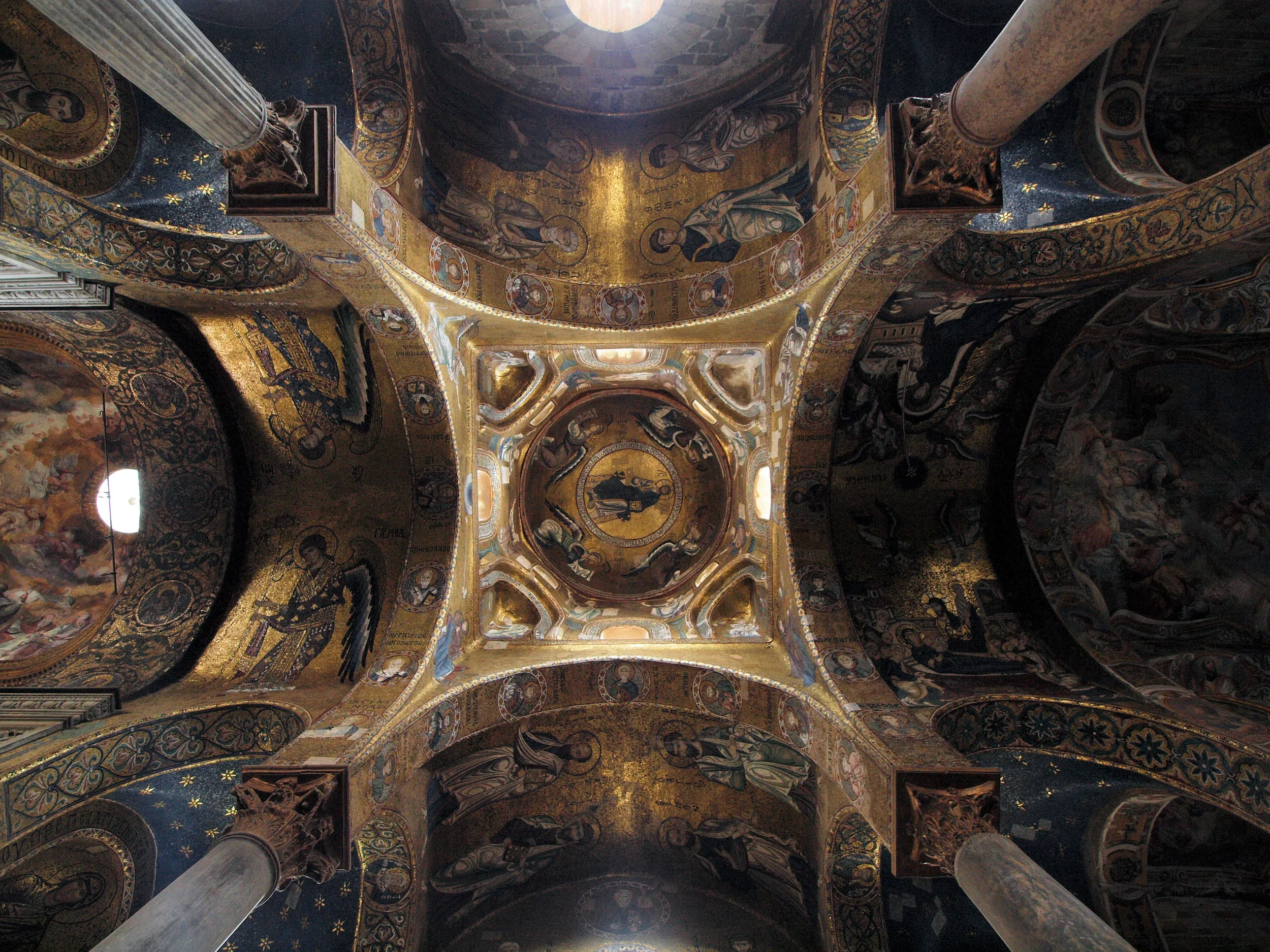 La Martorana ceiling, Palermo, Arabo-Norman style (ca. 1143) By Bobo11 (Own work) GFDL or CC BY-SA 3.0.JPG
