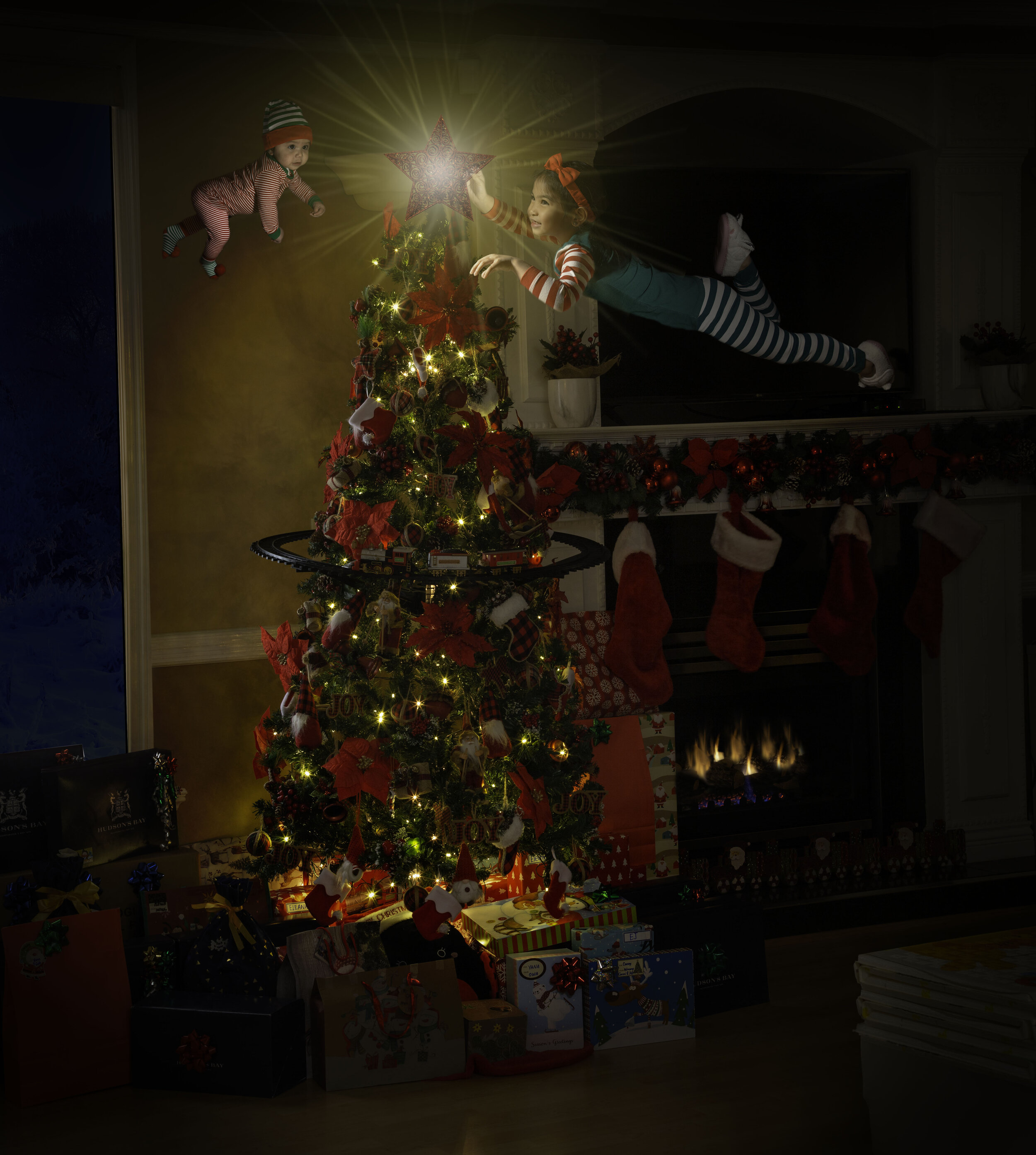 Yanna and Simba Christmas High Star Edit.jpg
