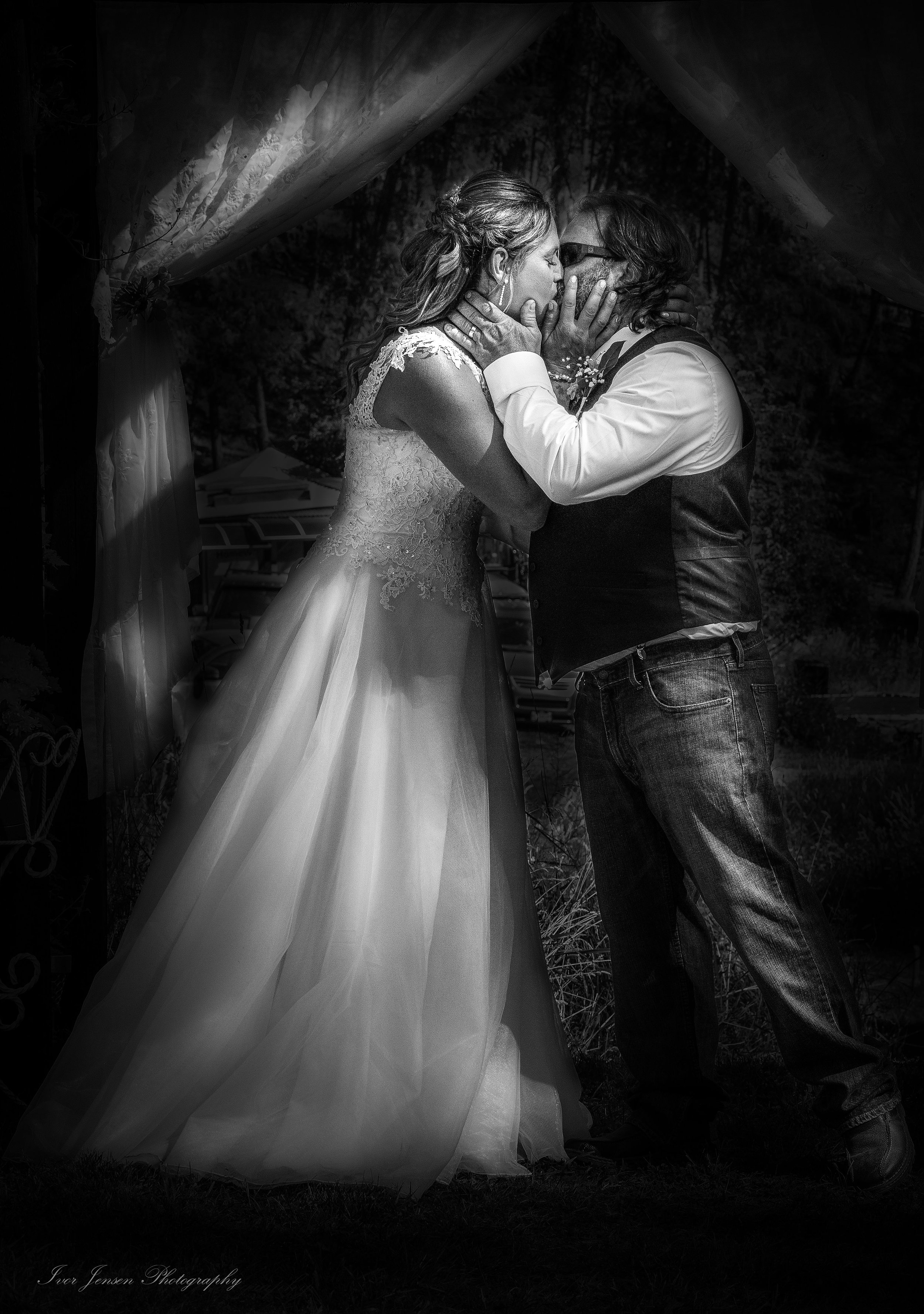 Adam and Laura Kiss Wedding Black-Edit.jpg