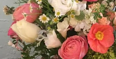 Vines & Thorns Arrangement Workshop