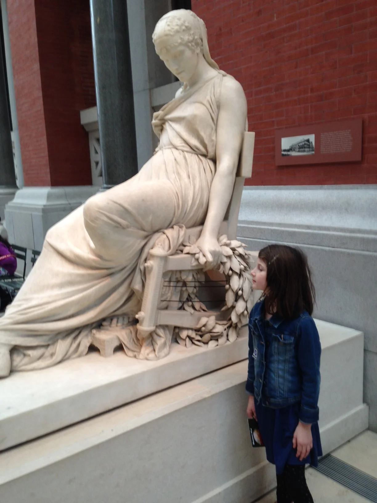 Nell was intrigued by this marble statue of the poet, "Sappho," by Comte Prosper D'Epinay. (1895)