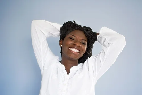 Here's a photograph of the talented photographer, my friend Esther, owner of EH photography . You can read more about her here . I'm so proud to tell the world about this amazing woman, who manages to run her own business while also being a full-time student, partner, and mother. She is truly an inspiration!
