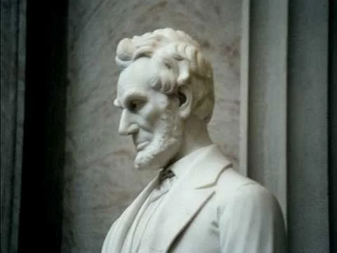 close-up of Vinnie's most famous statue of Abraham Lincoln
