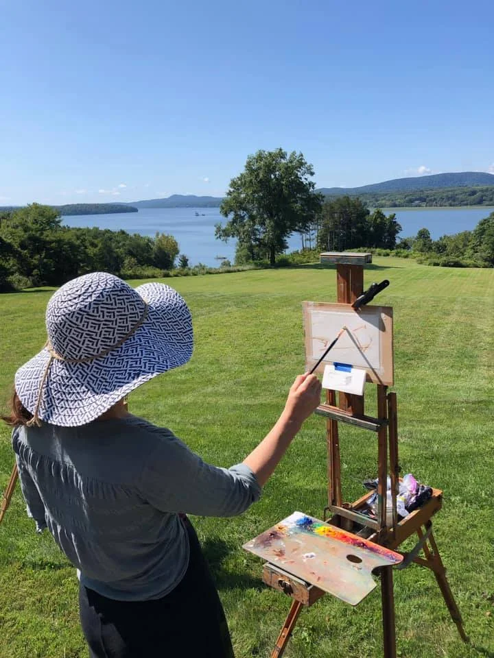 Me, doing a painting demo in my new hat.