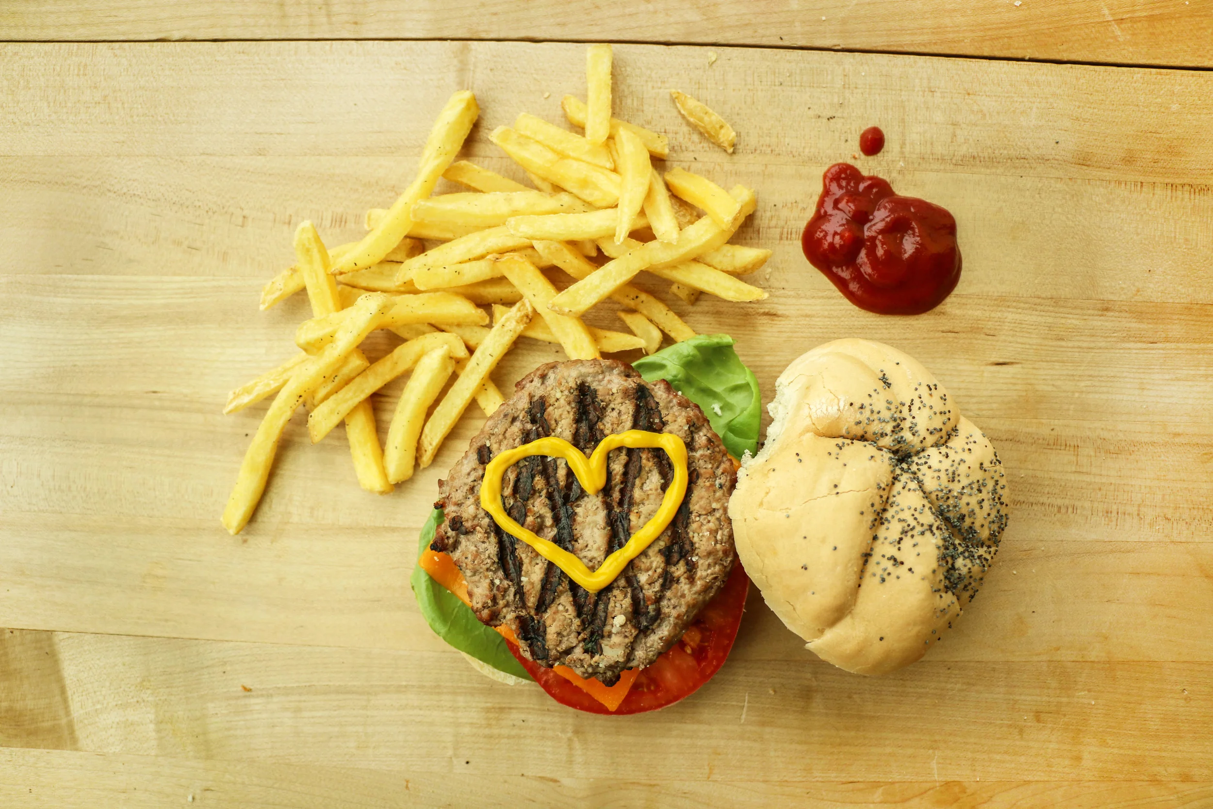 CheeseburgerDay-Beauty-1.jpg