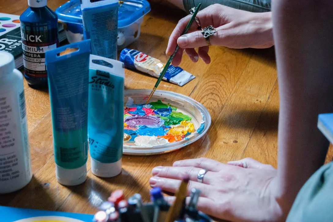 hands and palette.jpg