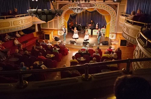 American Queen - Balconied Grand Saloon - photo supplied by the AQSC