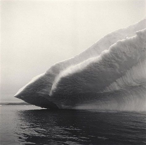 Iceberg IV, Disko Bay, Greenland, Lynn Davis, 2004.