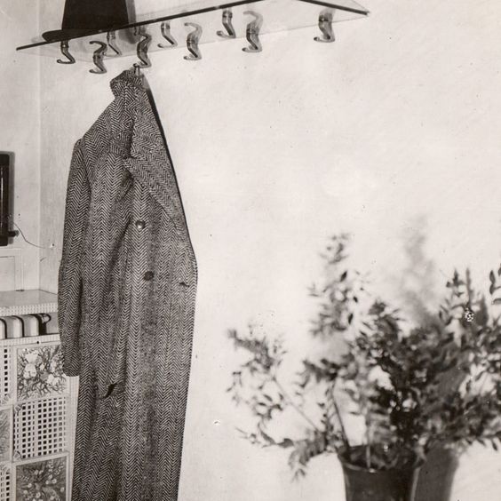 Attaccapanni (coat hook) , 1941.