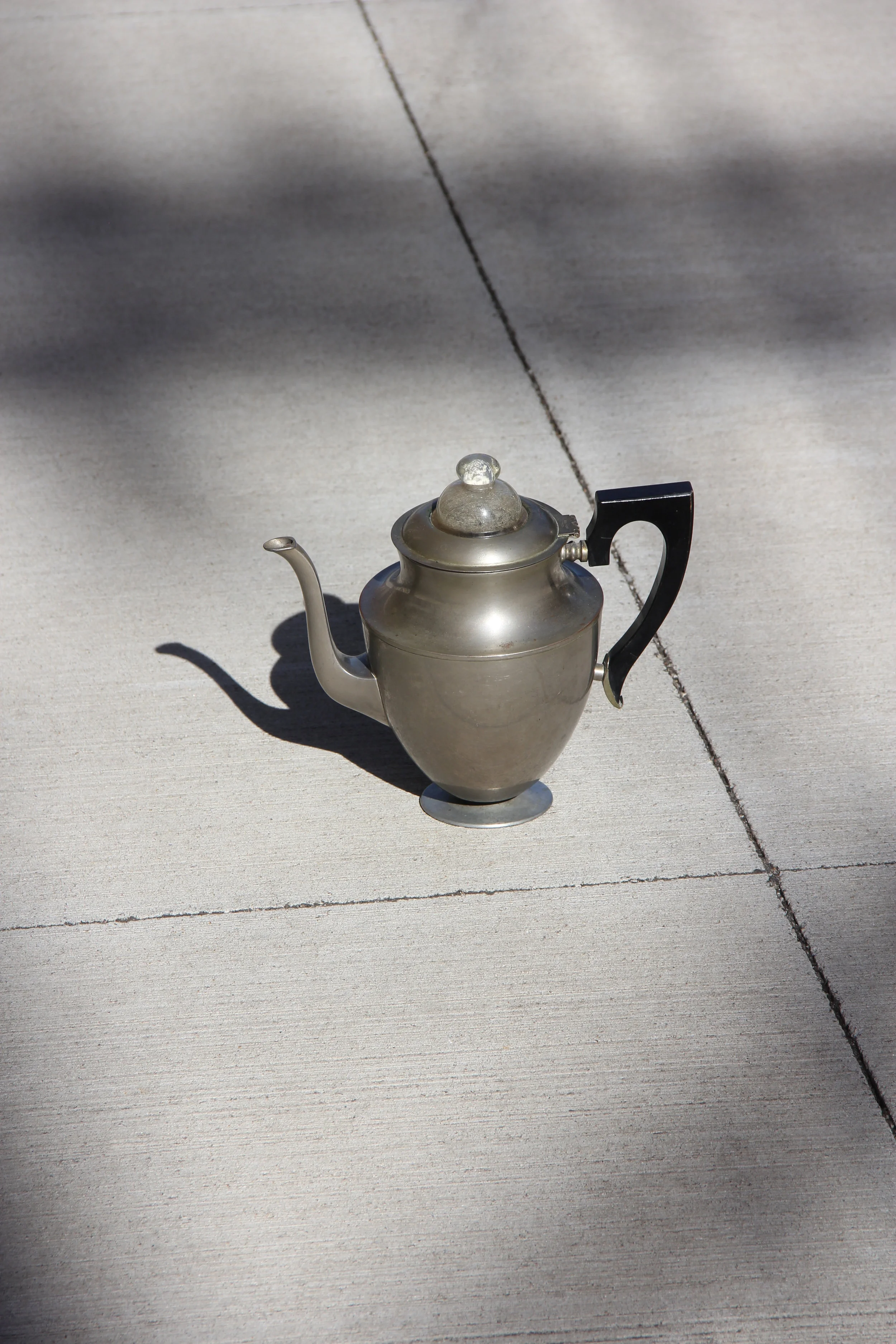 metal teapot 4.jpg
