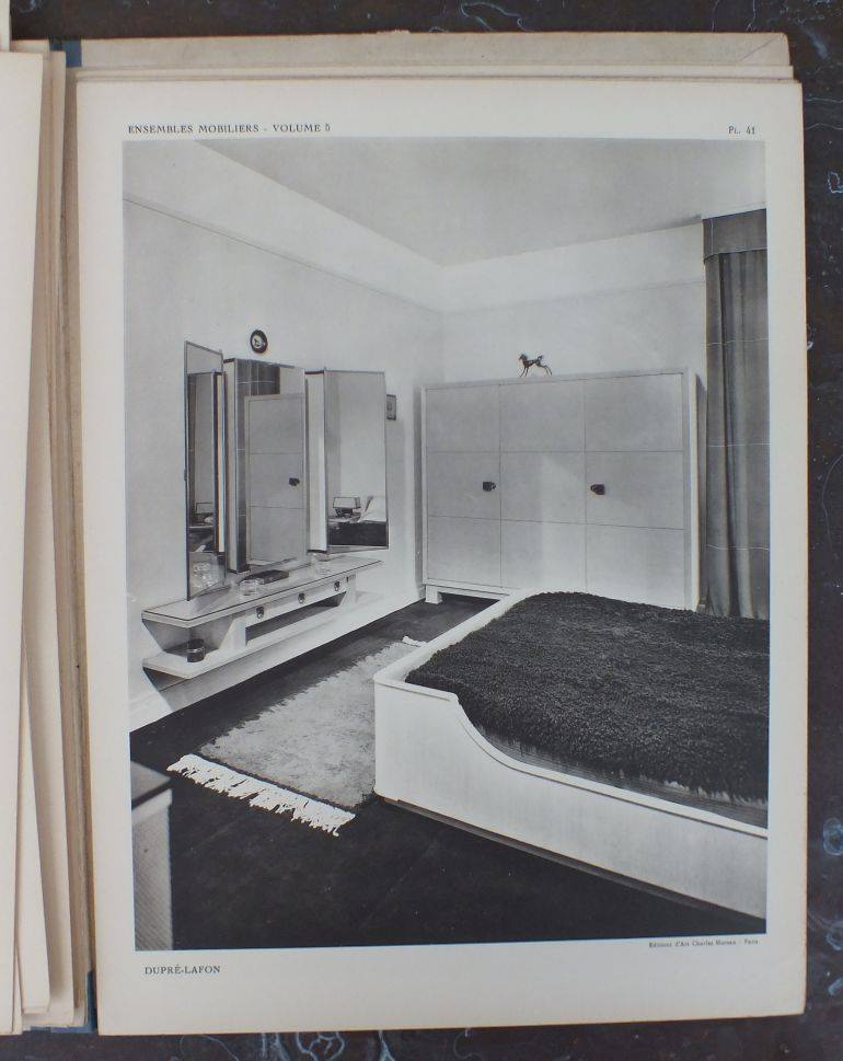 Image from Ensembles Mobiliers, Volume 5. Interior by Dupré-Lafon. Publication created by Charles Moreau.