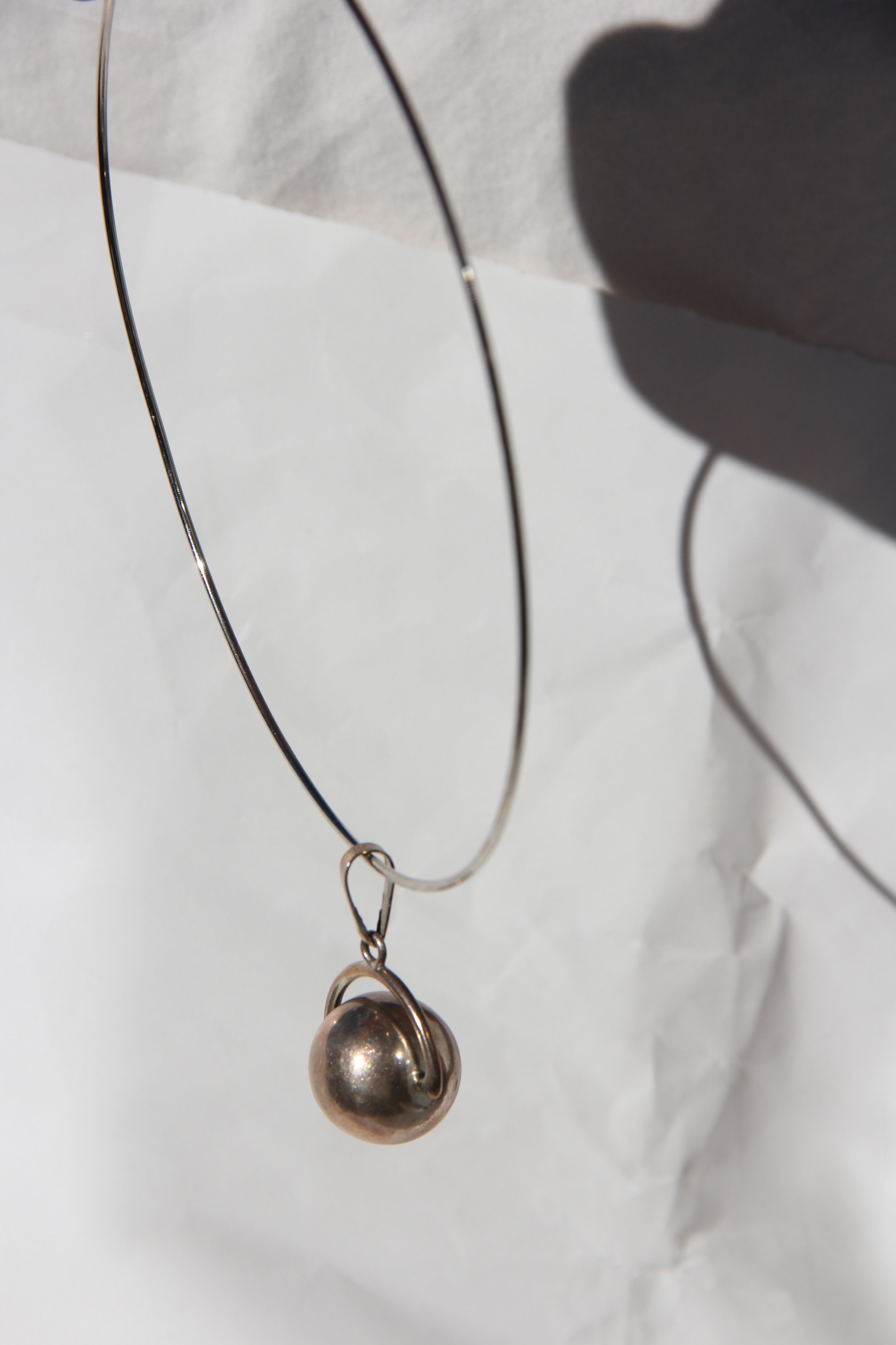 sphere choker 1.jpg