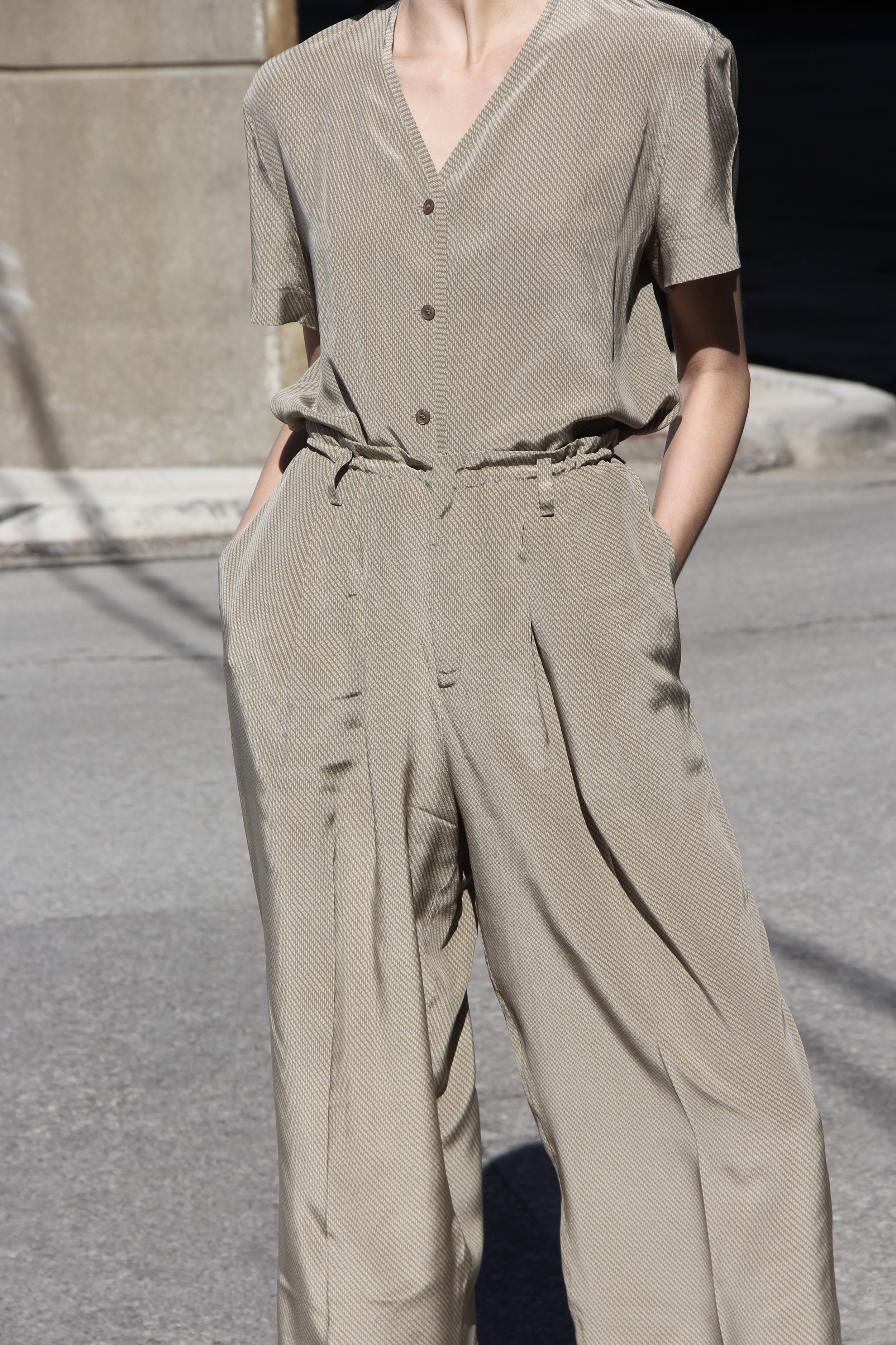 olive silk set 1.jpg