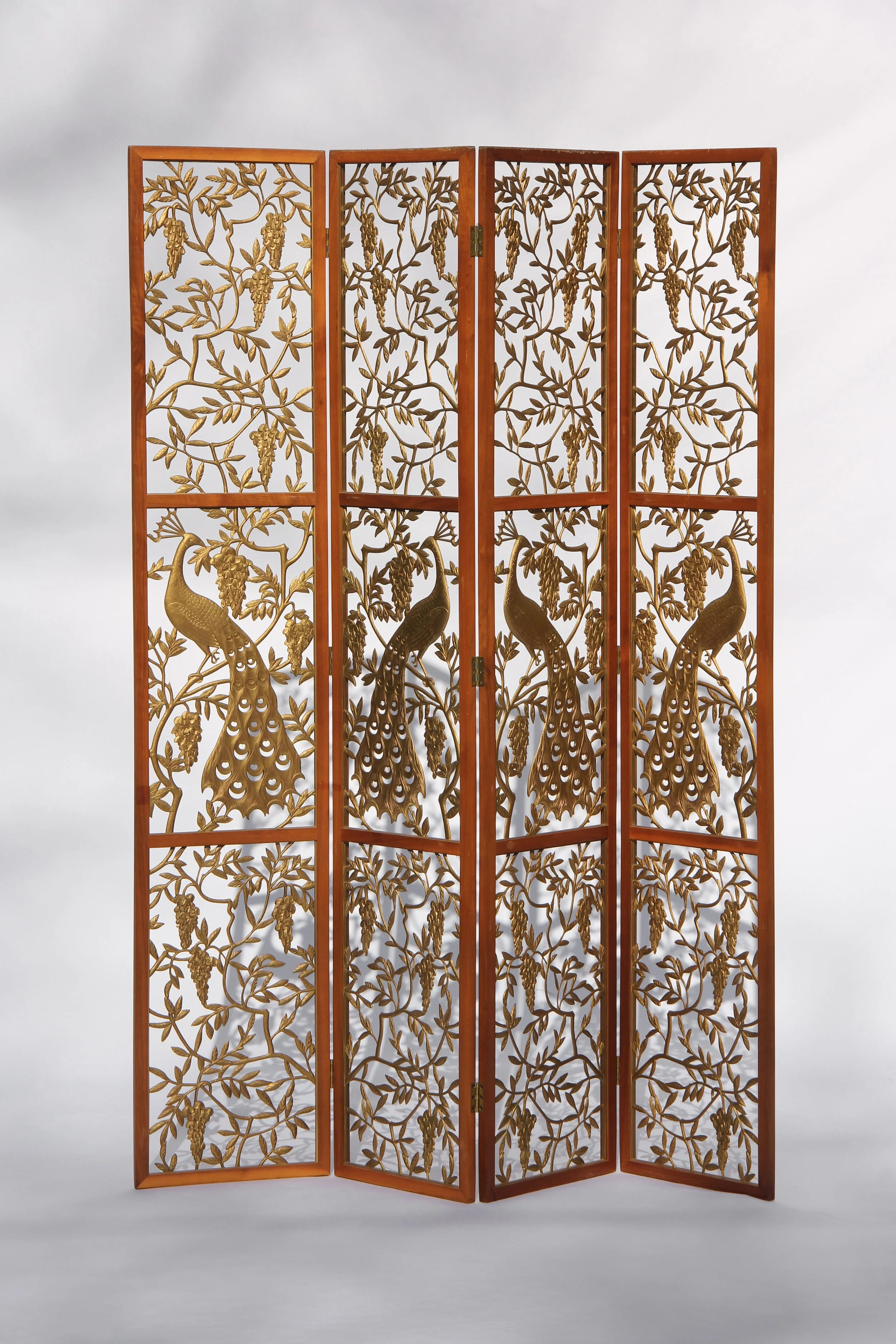 wisteria folding screen 2.jpg