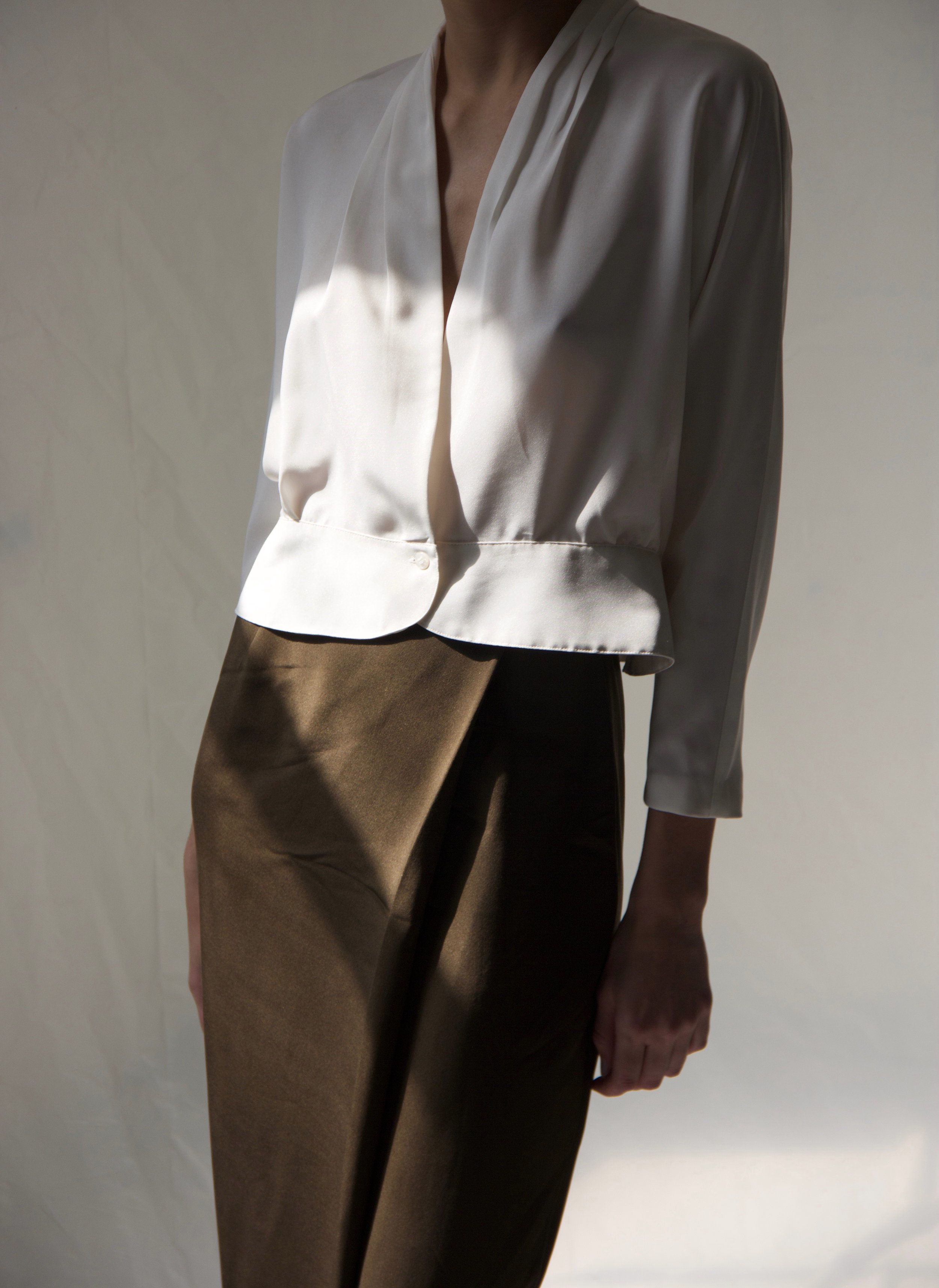 white cropped jacket 2.jpg
