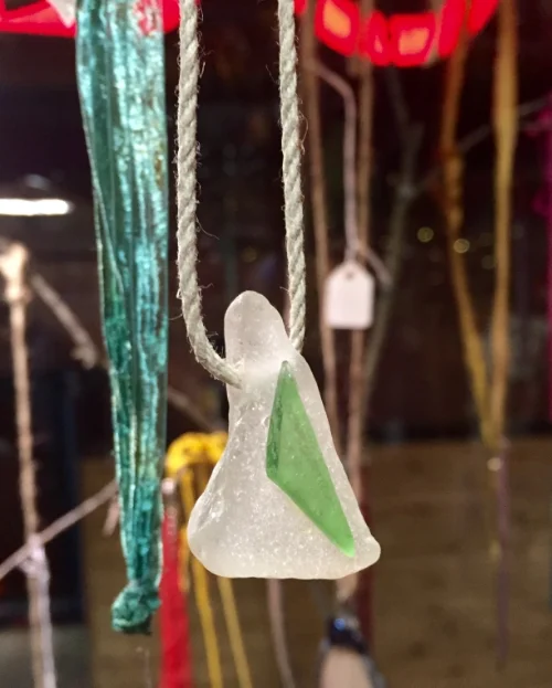  Sea glass necklace. Artist: Judy Quinn