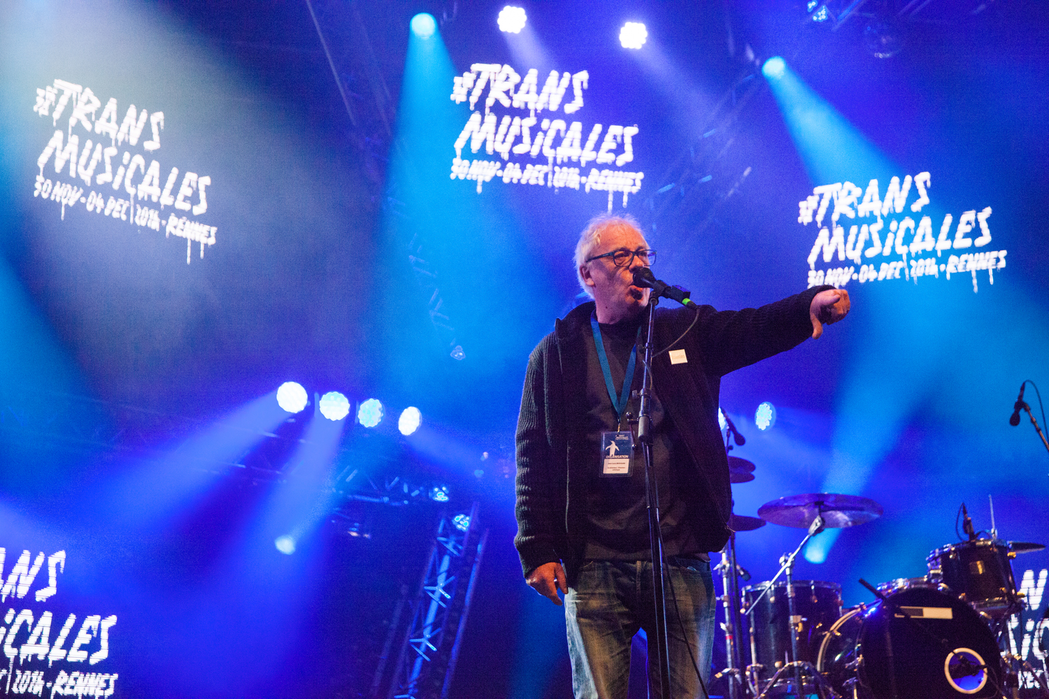  Artistic Director Jean-Louis Brossard opens up the festival. Christine McAvoy Photography 