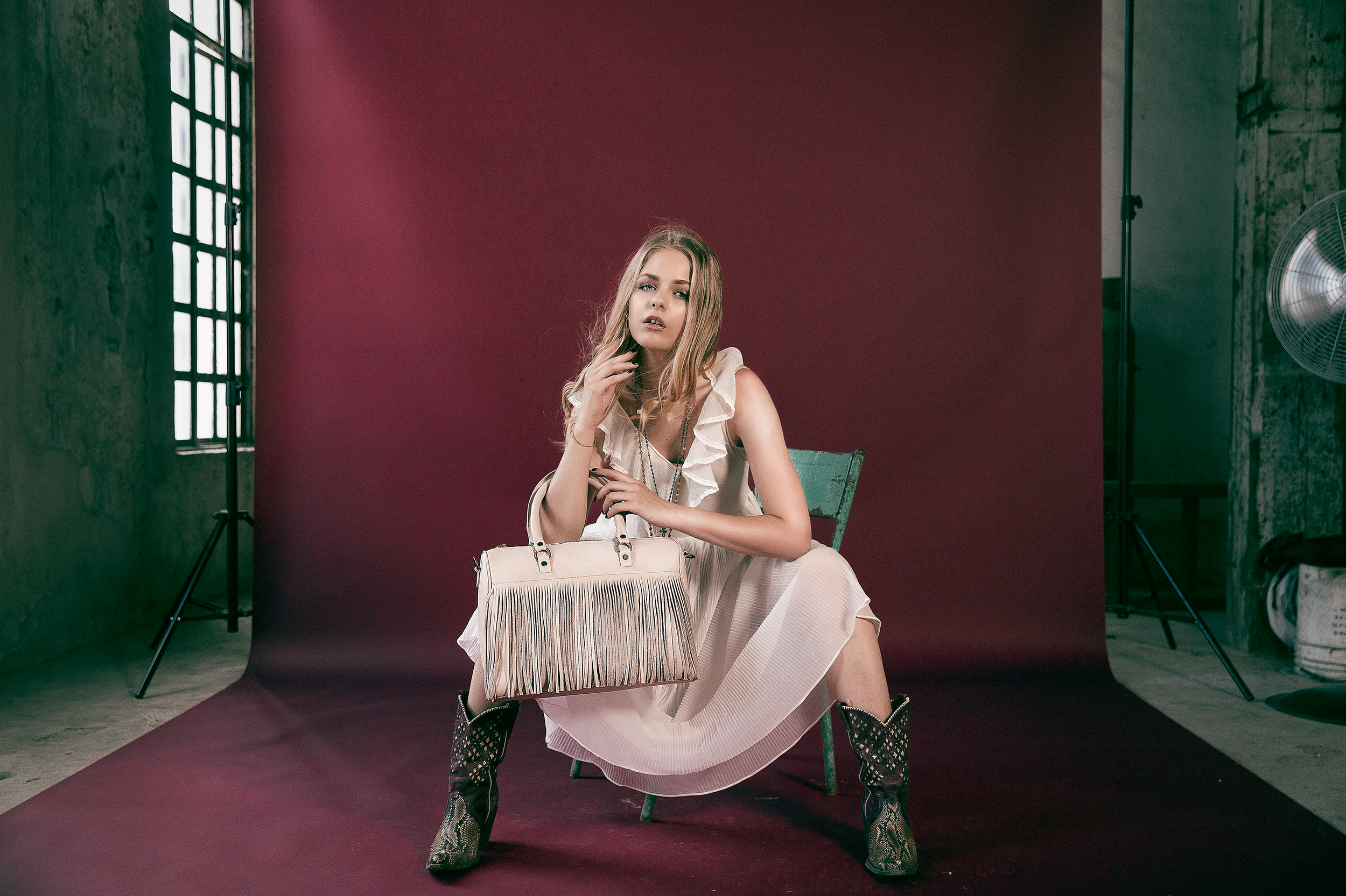 bohemian+bags+and+fringes.png