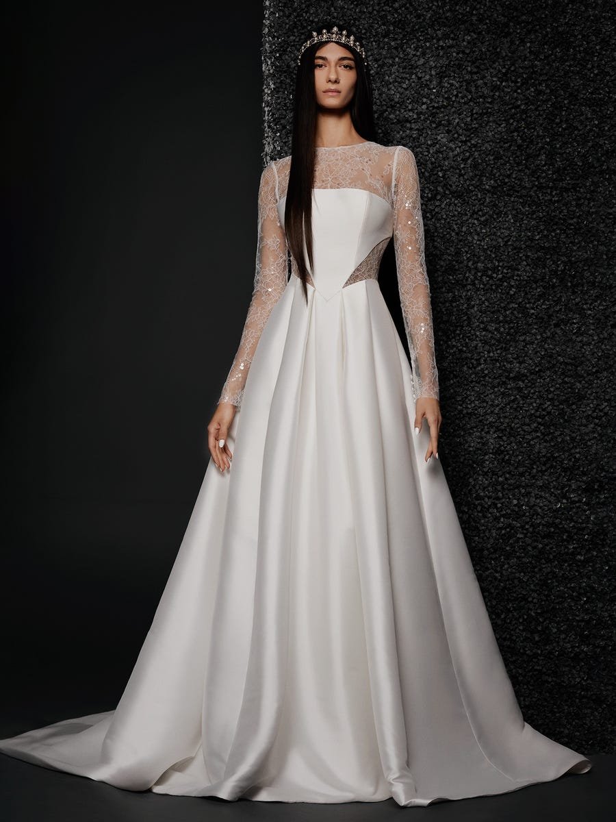 woman wearing Vera Wang Bride Marcelle long sleeve wedding dress