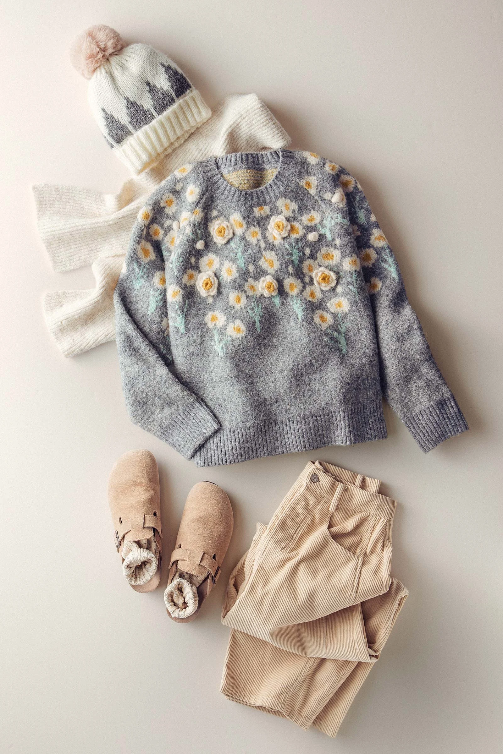 FLORAL_EMBOSS_KNIT_SWEATER_FULL.jpg
