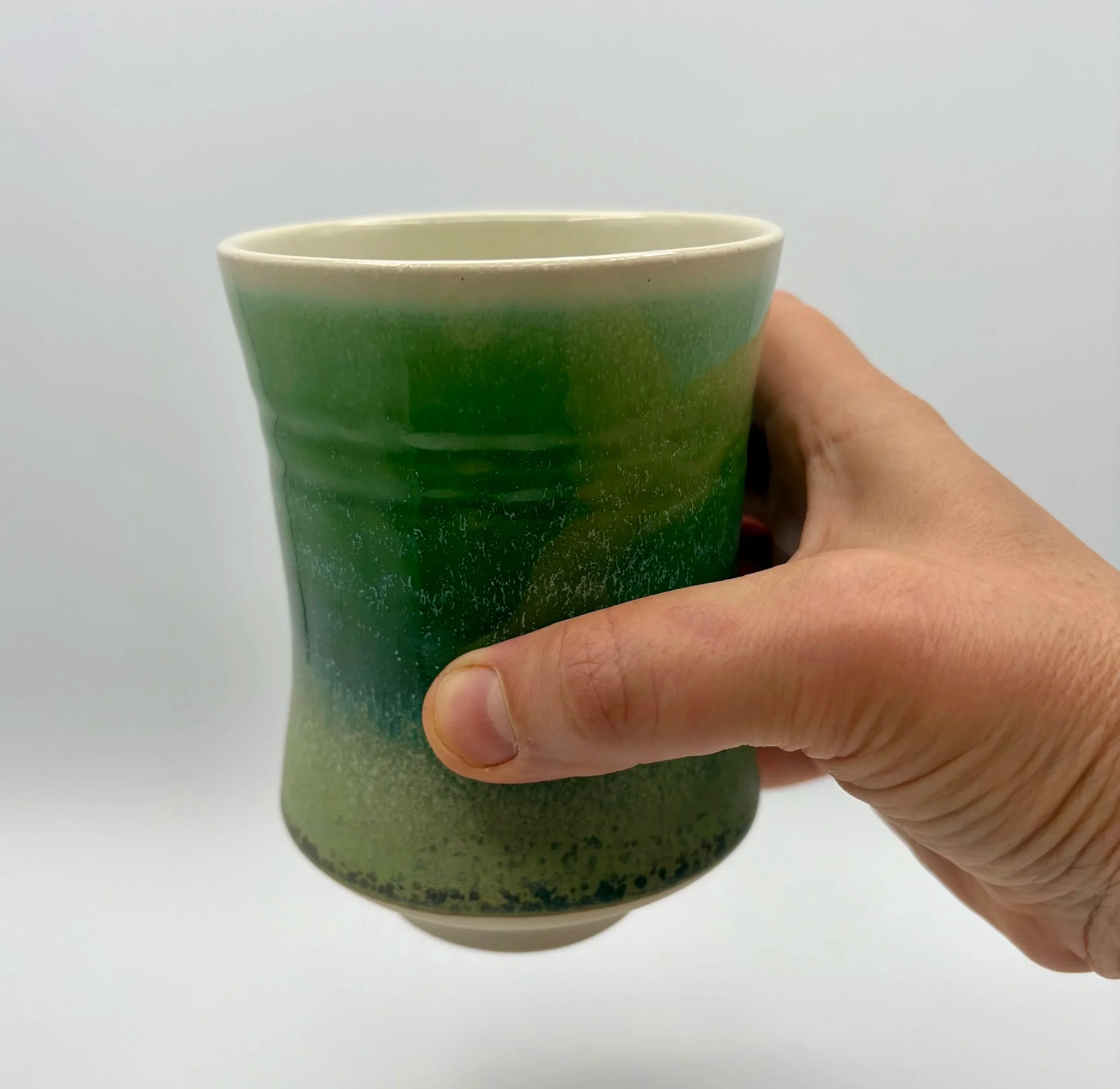 Tumbler+Hold.jpg