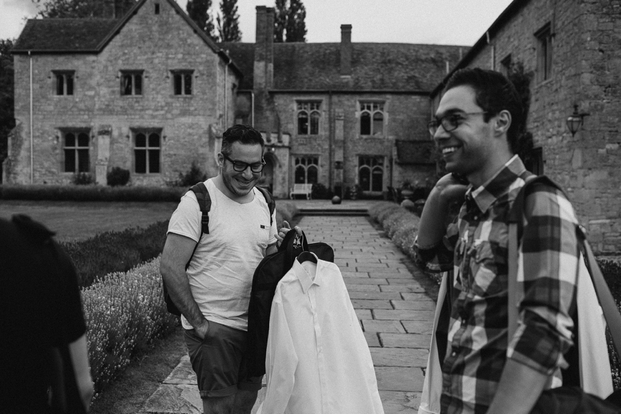 Notley-abbey-buckinghamshire-england-wedding-abi-q-photography--110.jpg