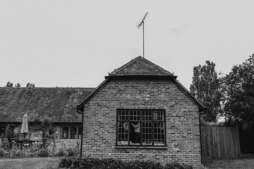 Notley-abbey-buckinghamshire-england-wedding-abi-q-photography--118.jpg
