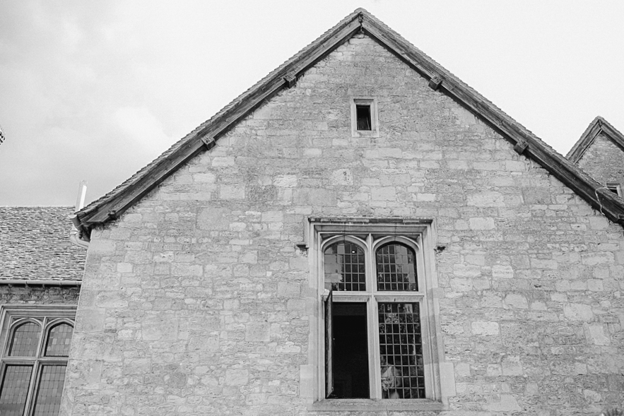 Notley-abbey-buckinghamshire-england-wedding-abi-q-photography--137.jpg