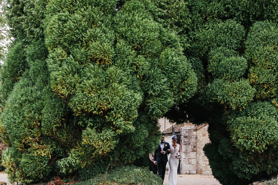 Notley-abbey-buckinghamshire-england-wedding-abi-q-photography--144.jpg