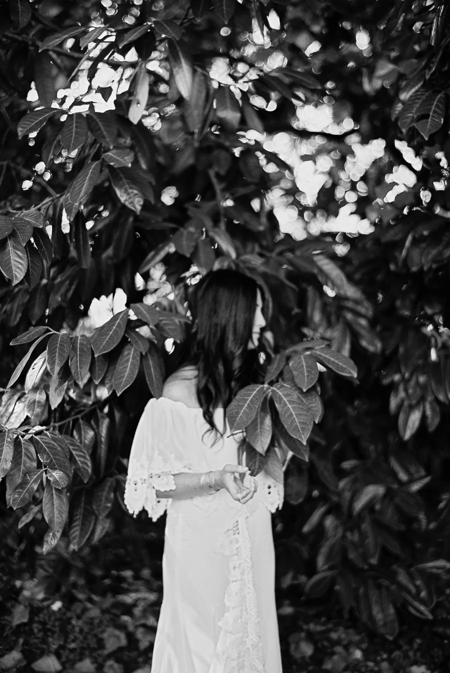 Santa-Cruz-Wedding-Abi-Q-Photography-Boho-backyard-146.jpg