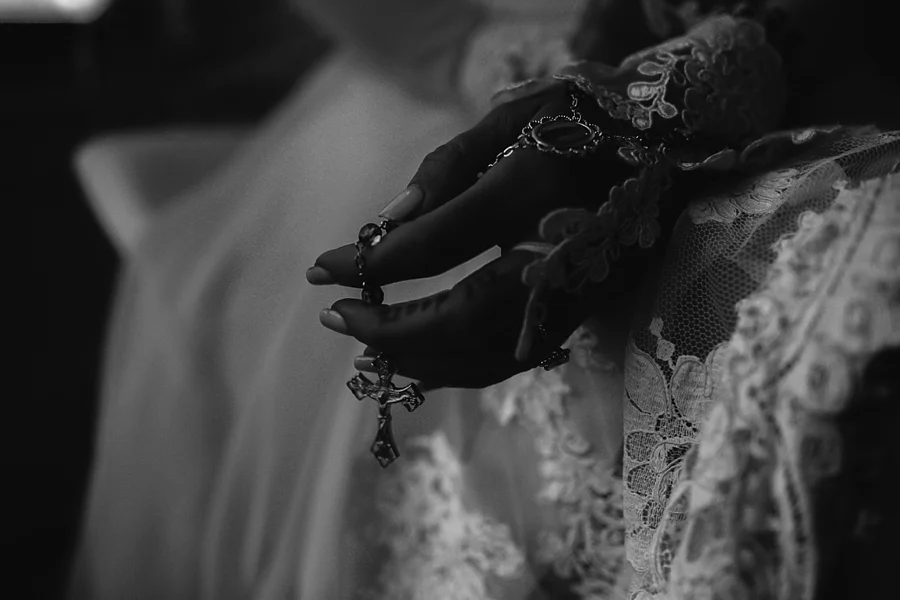 Hotel-Zeppelin-Mission-Dolores-Church-16th-Street-Station-Oakland-San-Francisco-wedding-Abi-Q-photography-_0146.jpg