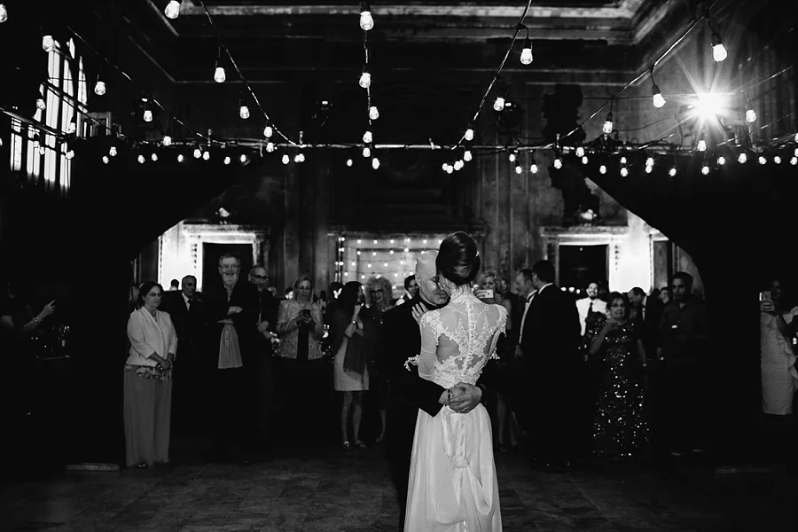 Hotel-Zeppelin-Mission-Dolores-Church-16th-Street-Station-Oakland-San-Francisco-wedding-Abi-Q-photography-_0237.jpg