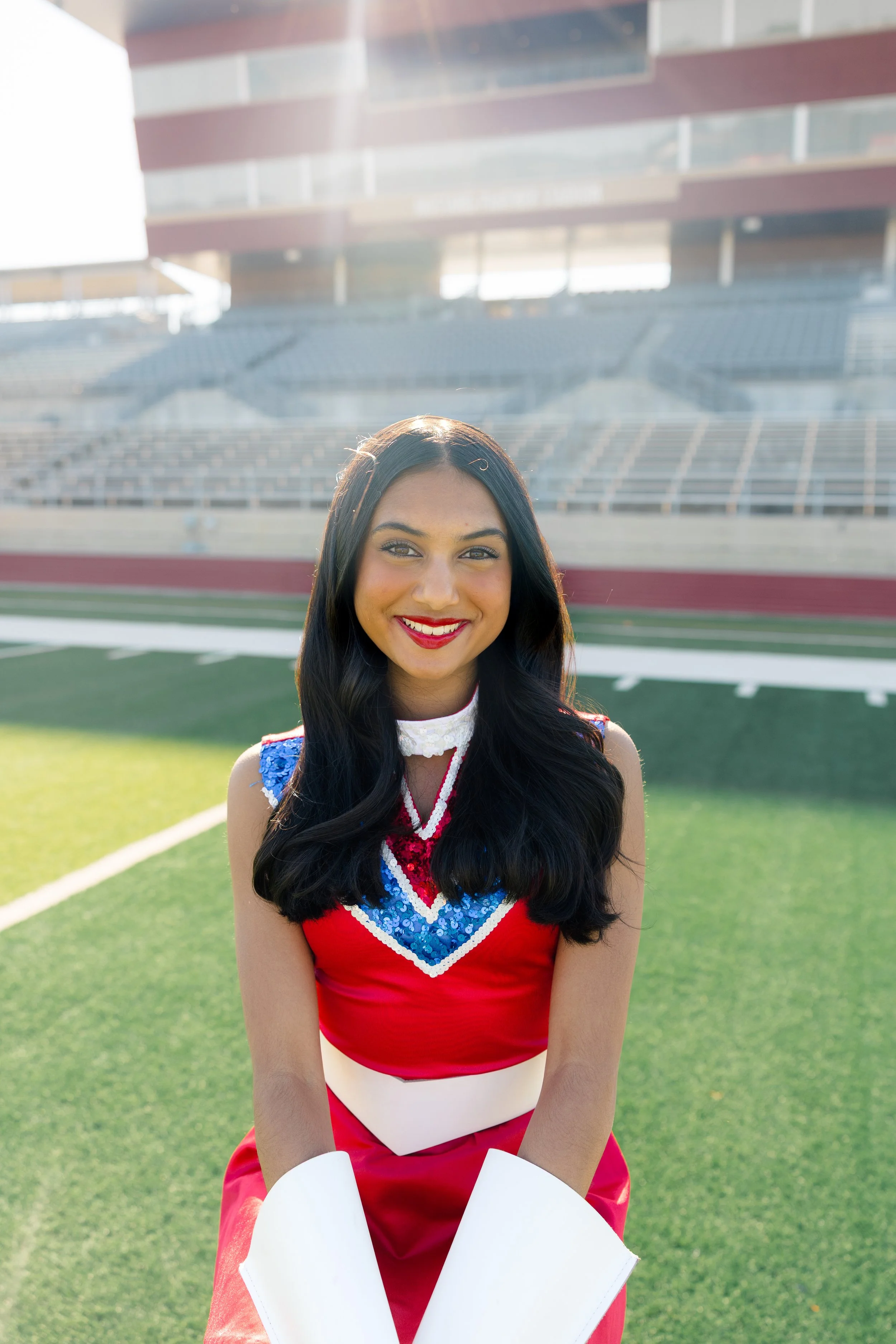 Shefali Lakhani, Belles Officer