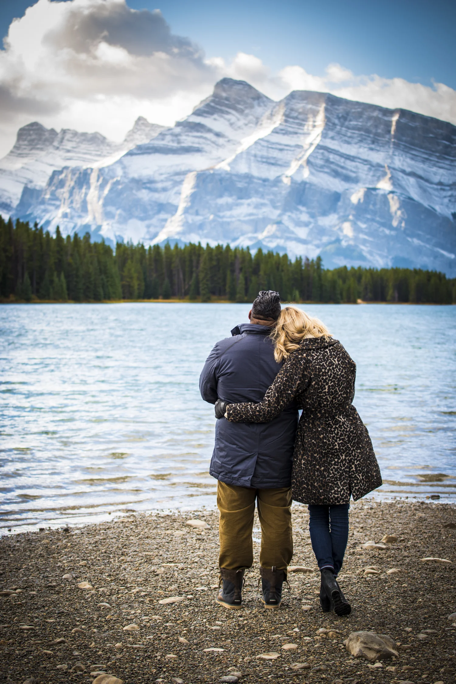 Rachel, Miraj & Charlotte's family photography session at Lake Minnewanka in Banff National Park.