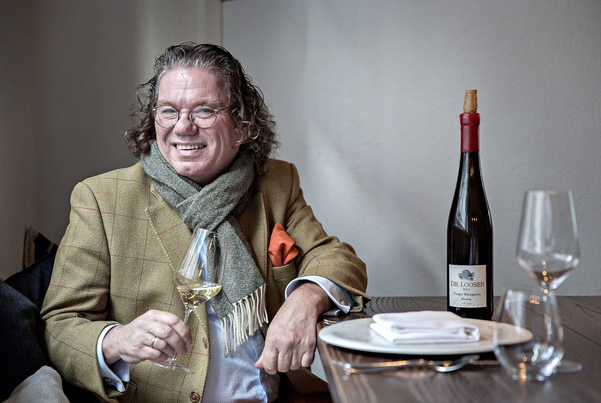 RIESLINGKEISEREN. Ernst Loosen har en av Tysklands beste vineiendommer, i bratte heng i Moseldalen. Foto: Aleksander Nordahl