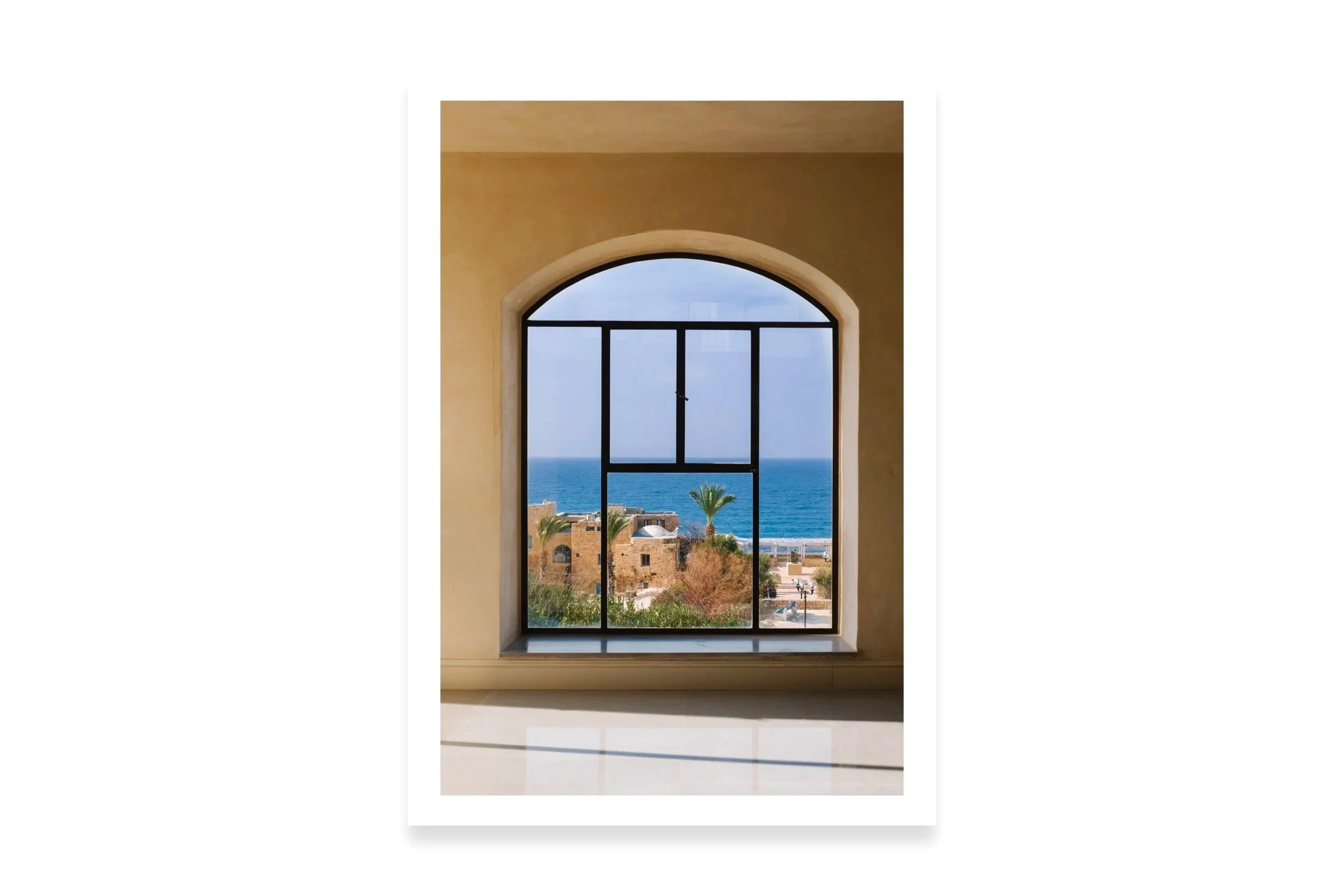 window+on+jaffa+2.jpg