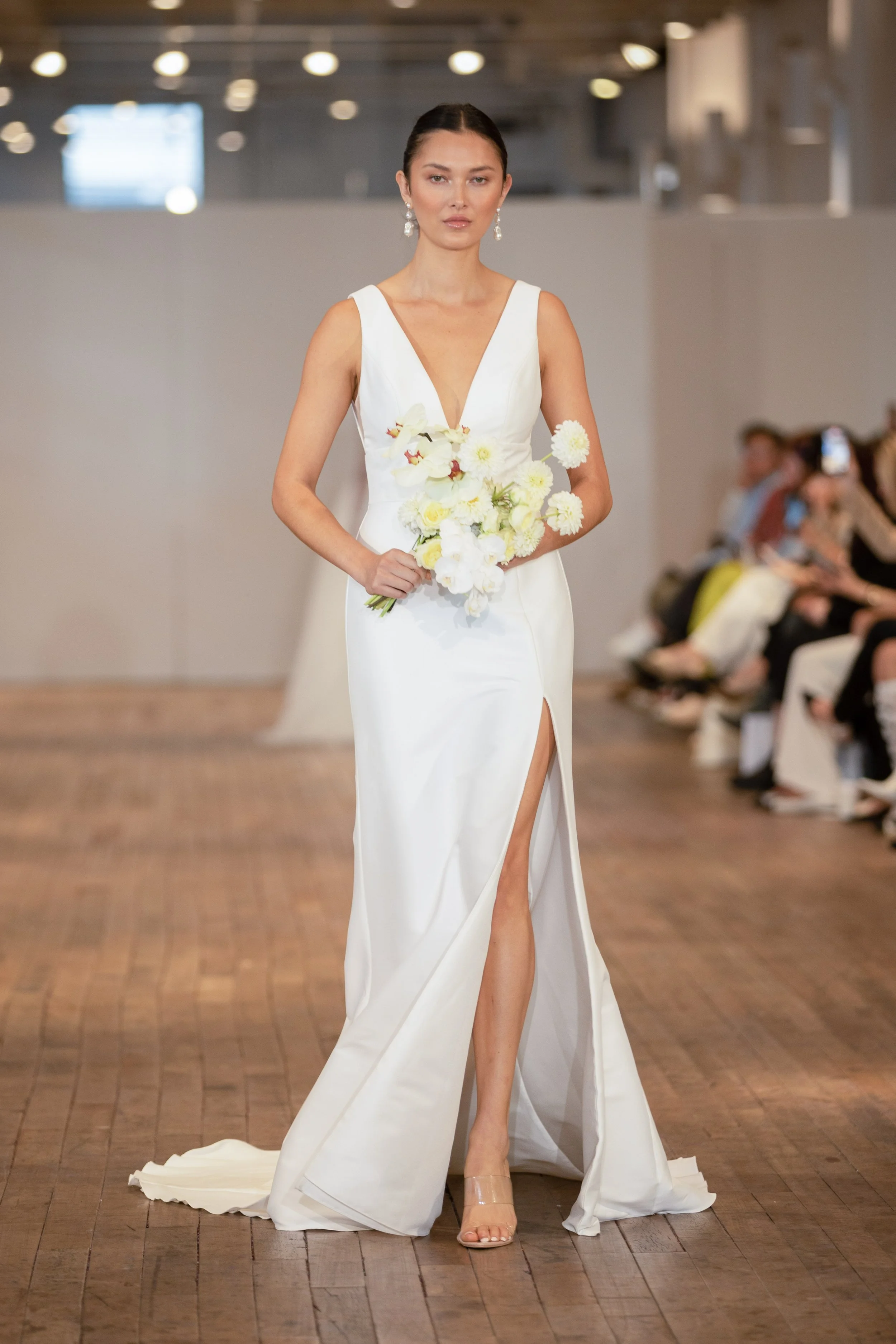 7 Ilana1_24_Runway.jpg