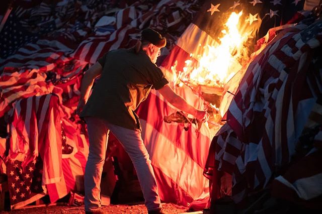 Starting the #watchfire #veteran #service #army #memorialday #freedom #usa #fire #photography #people #fineartphotography #thankyouforyourservice