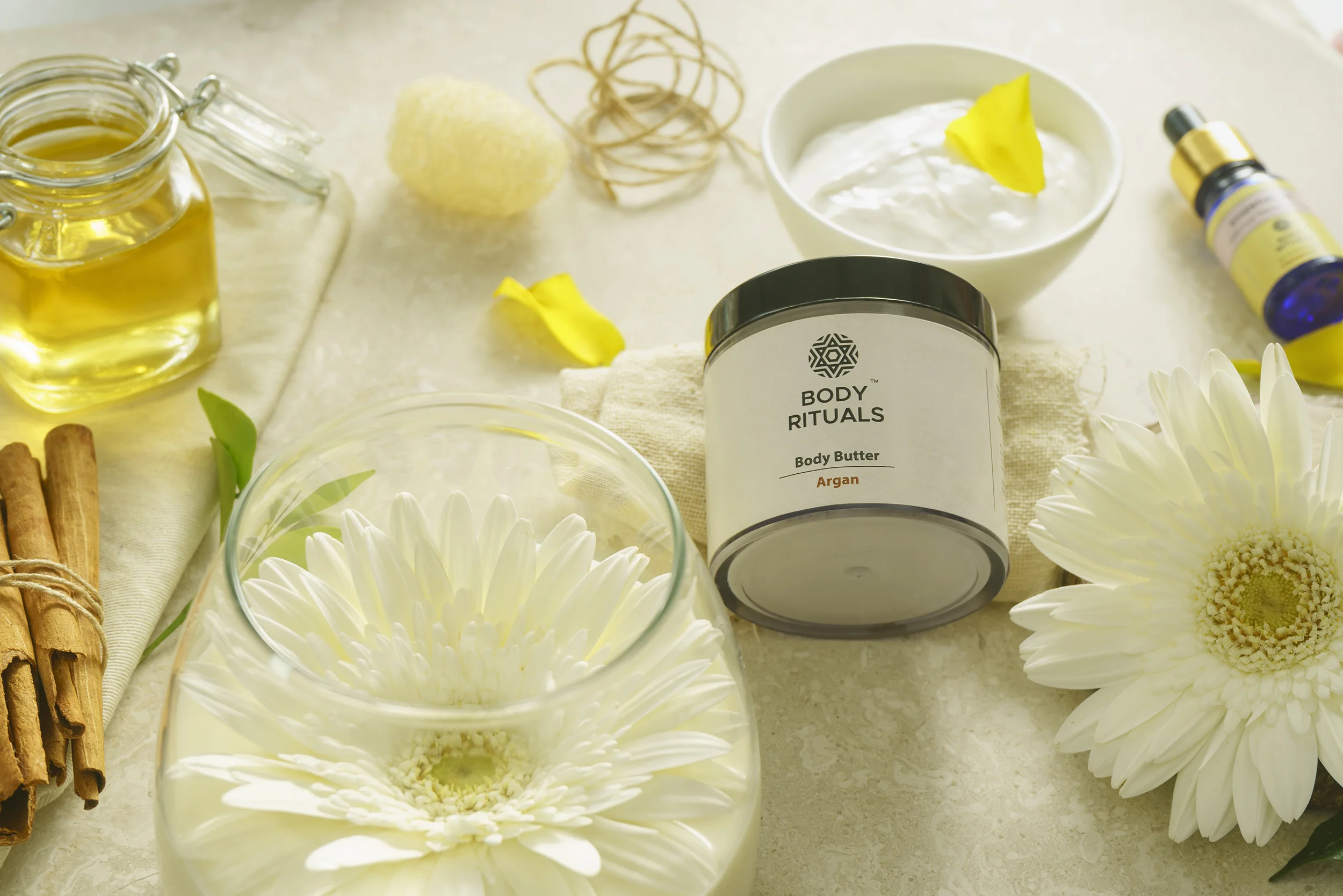 Body Butter Argan Flatlay2.jpg
