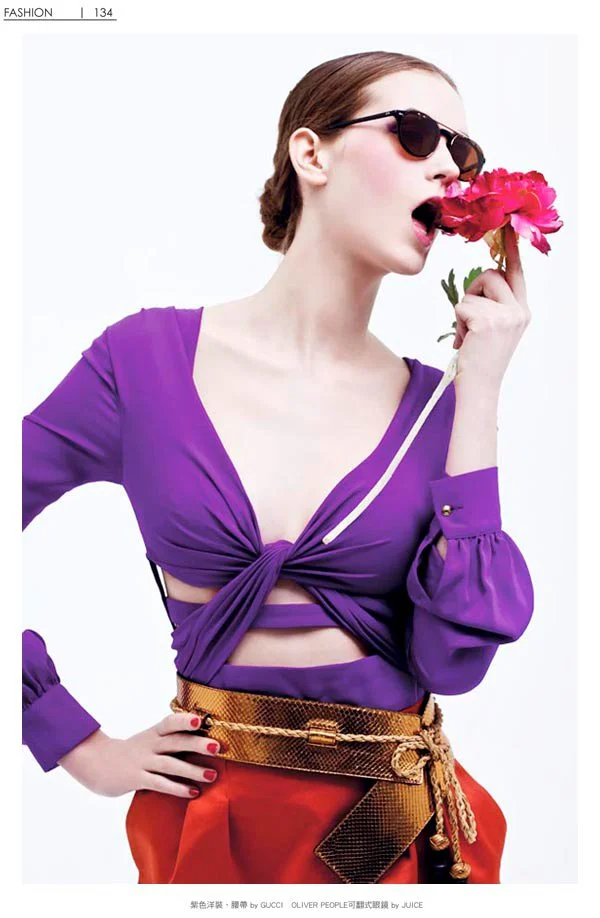 dfun-magazine-spring-2011_5580465760_o.jpg