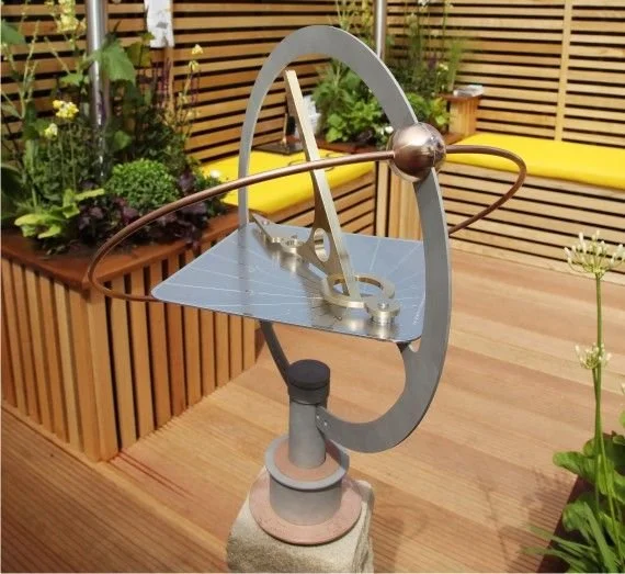 sundial globe .jpg