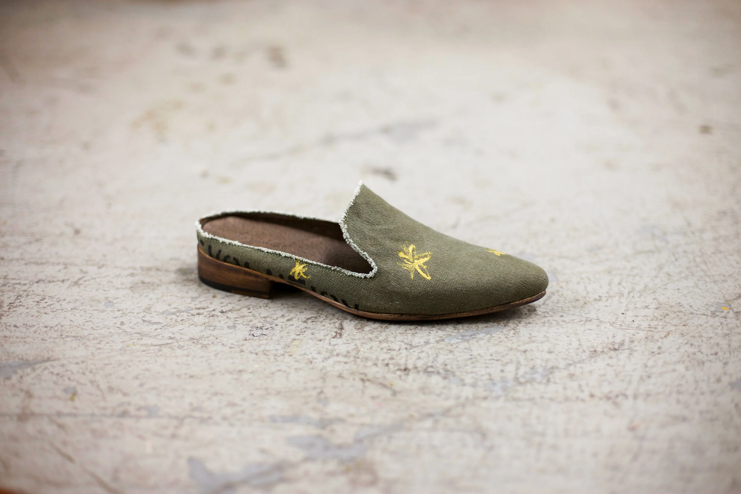 Grace Green Military Canvas b.jpg