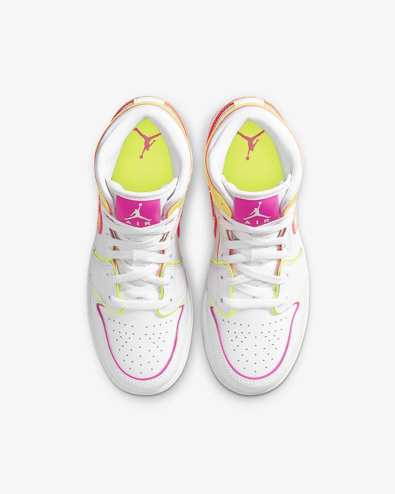 air-jordan-1-mid-edge-glow-gs-大童运动童鞋-zXW2C7.jpg