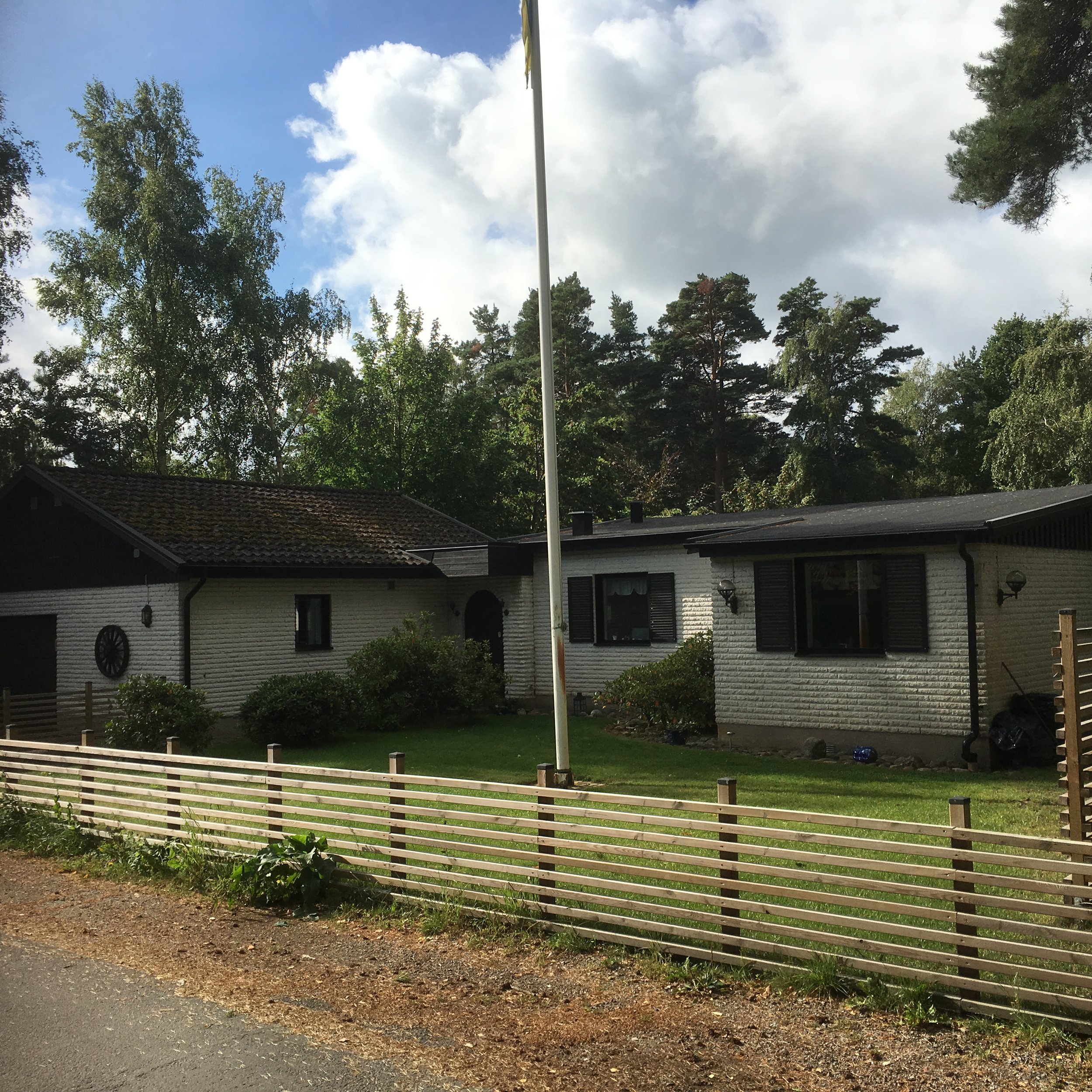 Länsmansvägen 27