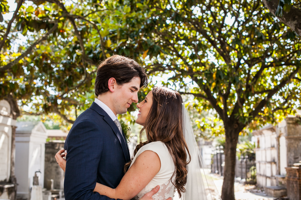 bride and groom new orleans garden district