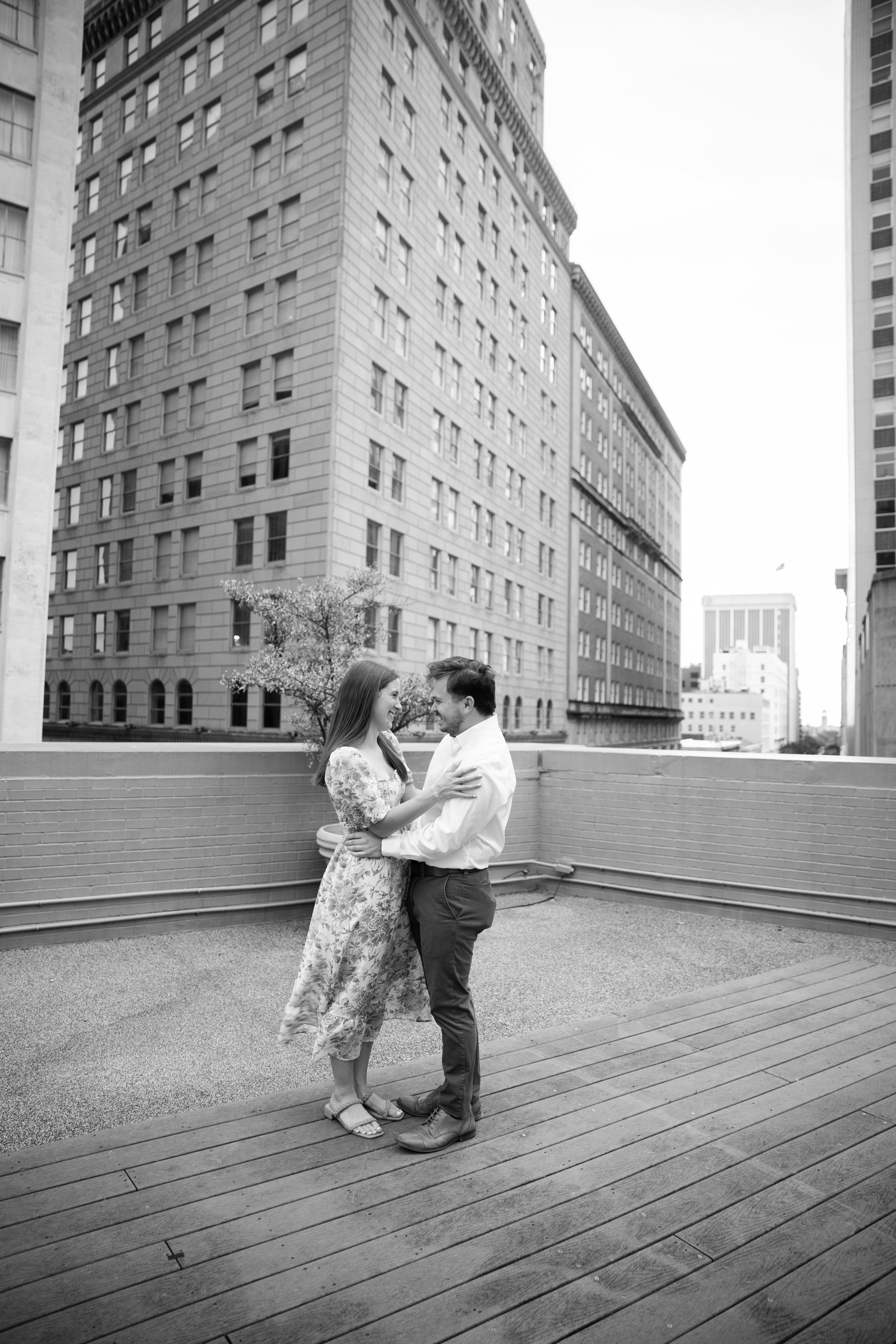 Engagement Photos on the rooftop of the Roosevelt New Orleans, Louisiana 