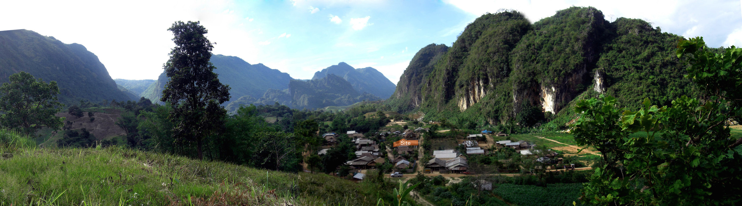 Akha_Village_5site.jpg