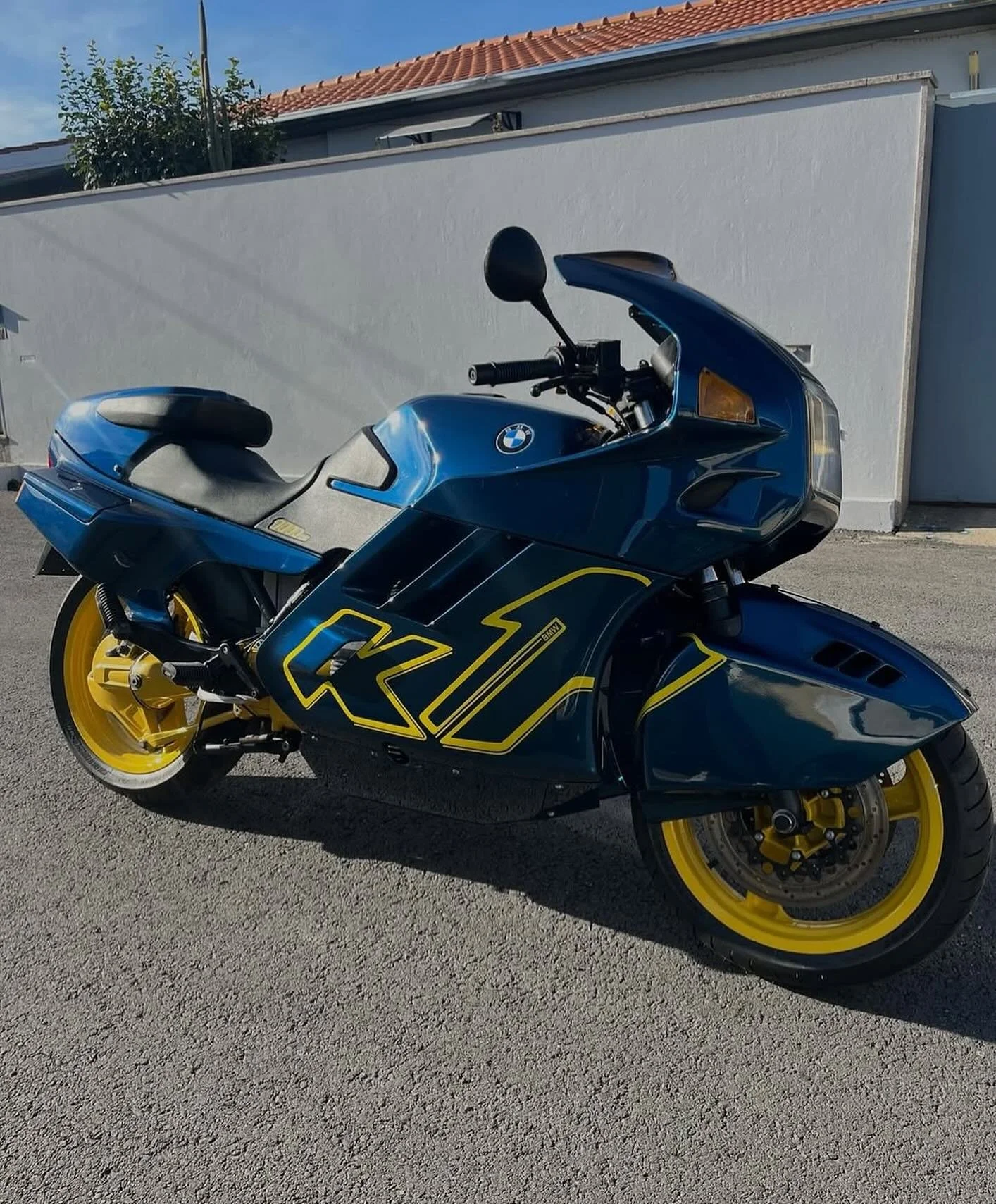 BMW K1 REBUILD #bmwbikes #bmwk1 #esmoriz #ruamachines #custom #portugal
