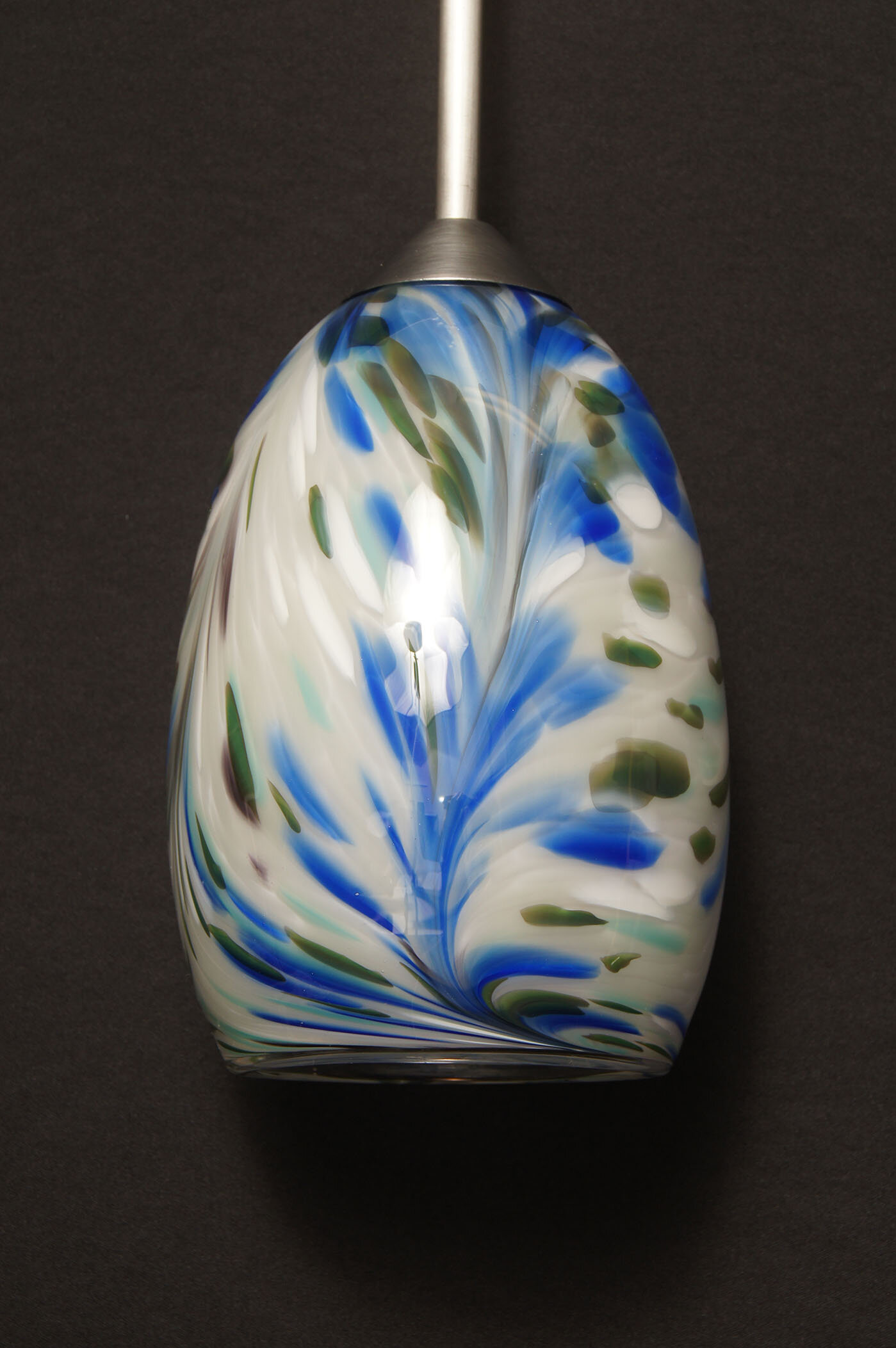 blue and white feather lamp.jpg